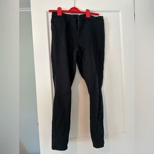Black skinny jeans